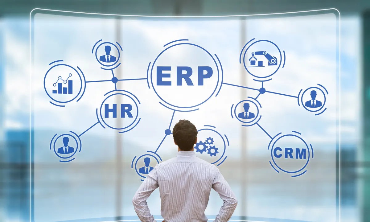 Software a medida vs software genérico: cuándo vale la pena invertir en una solución propia